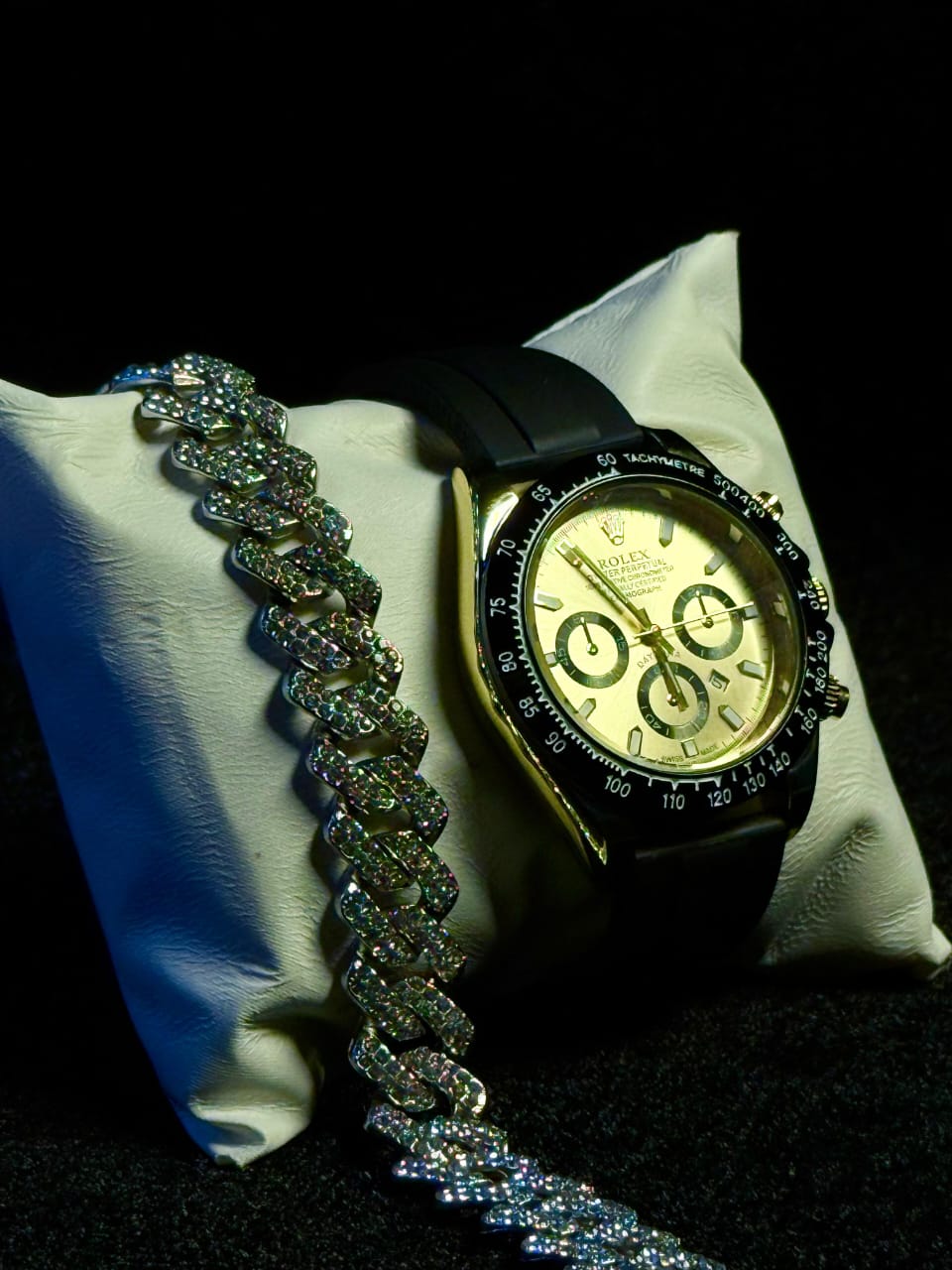 Rolex Daytona Yellow Gold 40mm Oyster Flex